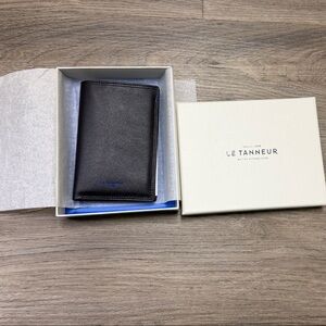 Le Tanneur Black Leather Card Holder